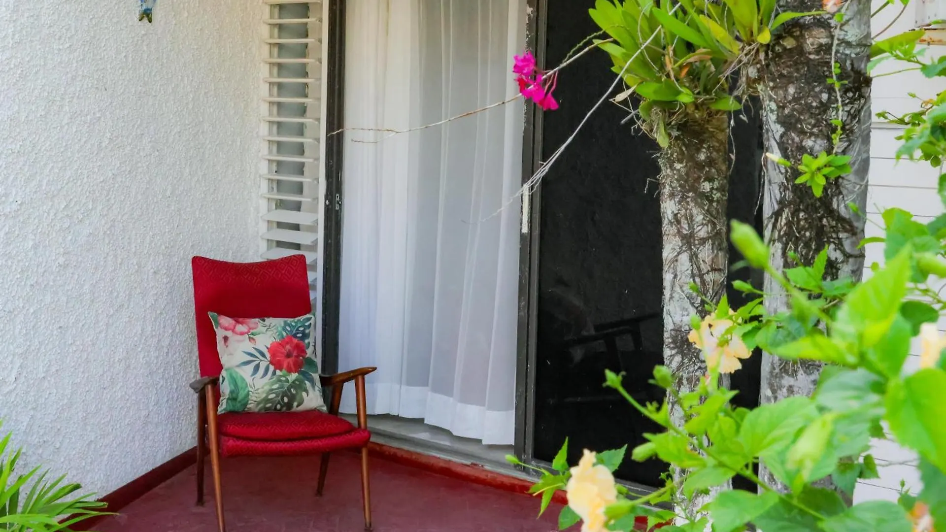 Harmony Studio - Chrisanns Beach Resort Apt 18 Ocho Rios Jamaica